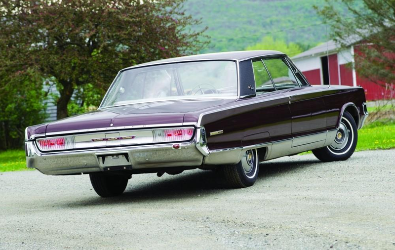 Illustration for article titled 1965 Chrysler New Yorker